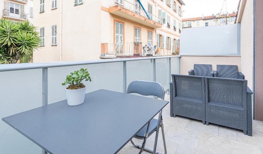 Studio Cozy Avec Terrasse N12 Ница Екстериор снимка