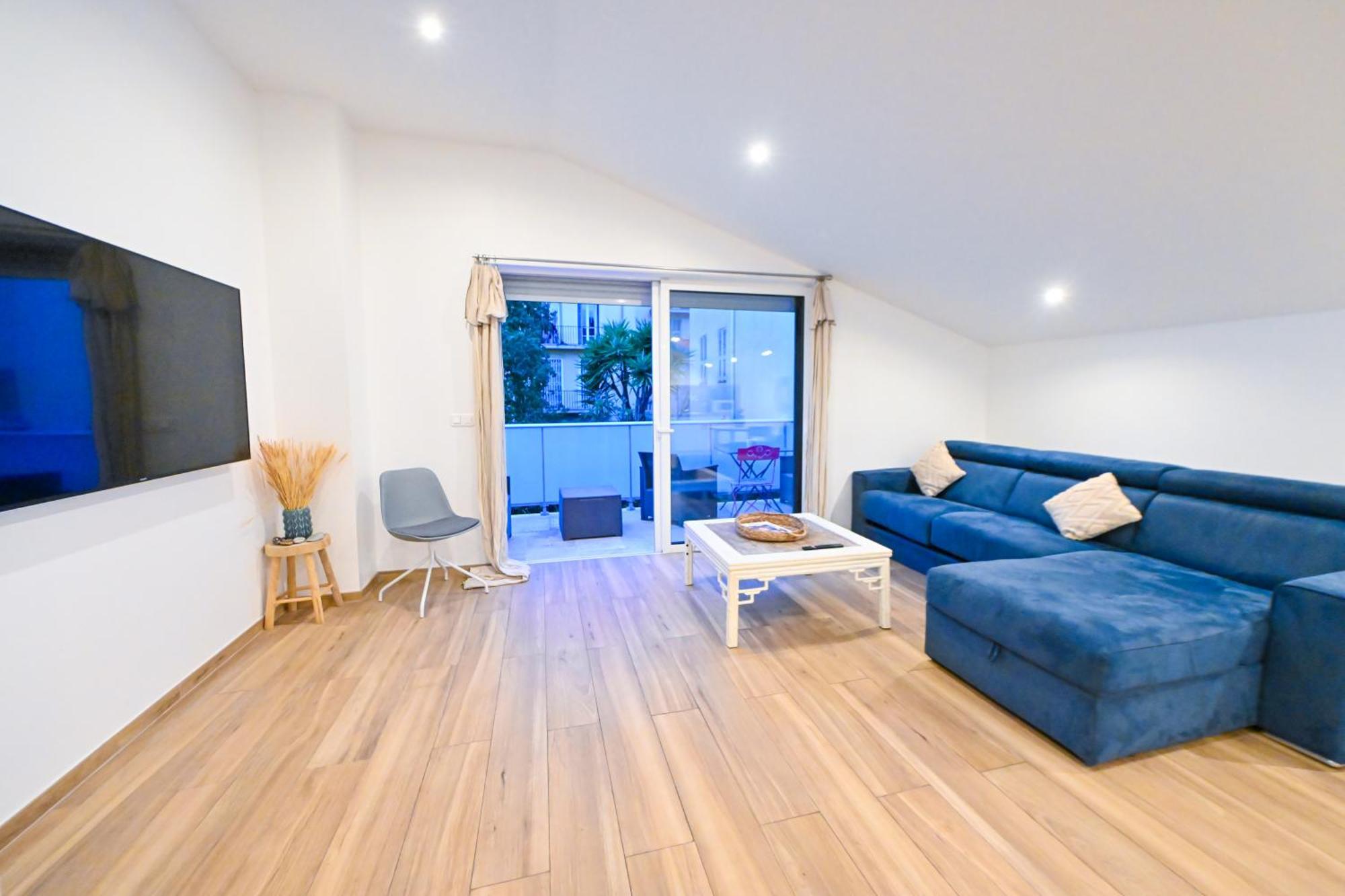 Studio Cozy Avec Terrasse N12 Ница Екстериор снимка
